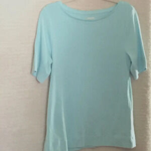 Chicos the ultimate Tee Women's size 1 (US M) Short Sleeve Blue Pima cotton